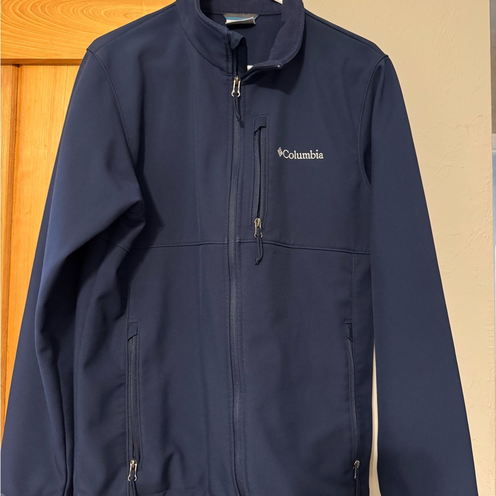 Columbia Men's Performance Jacket - Navy Blue